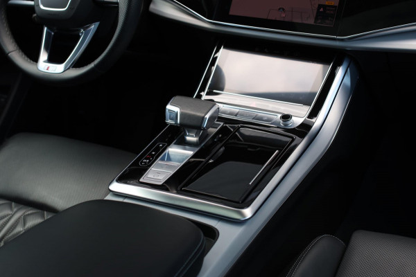 Audi Q7 60 TFSI e Quattro Competition *Pano*RS-Stoelen*B&O*Massage*360 Camera*