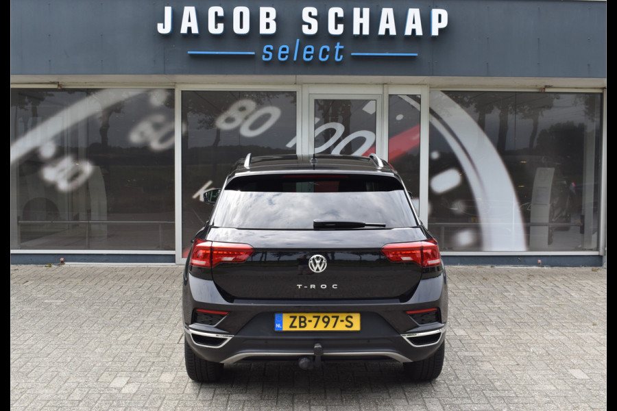 Volkswagen T-Roc 1.5 TSI Style Automaat / Navigatie / Adap. Cruise / Trekhaak / Camera / PDC v+a / 17" LM