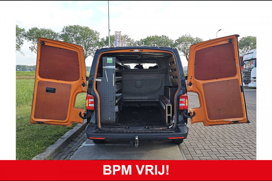 Volkswagen Transporter 2.0 TDI L2H1 DC airco, navi, pdc, trekhaak, 150Pk, Euro6!