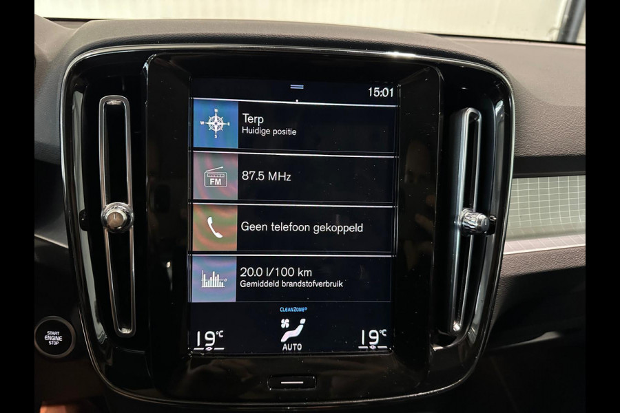 Volvo XC40 T4 Aut. Plug-In Hybrid Inscription Panoramadak 211pk