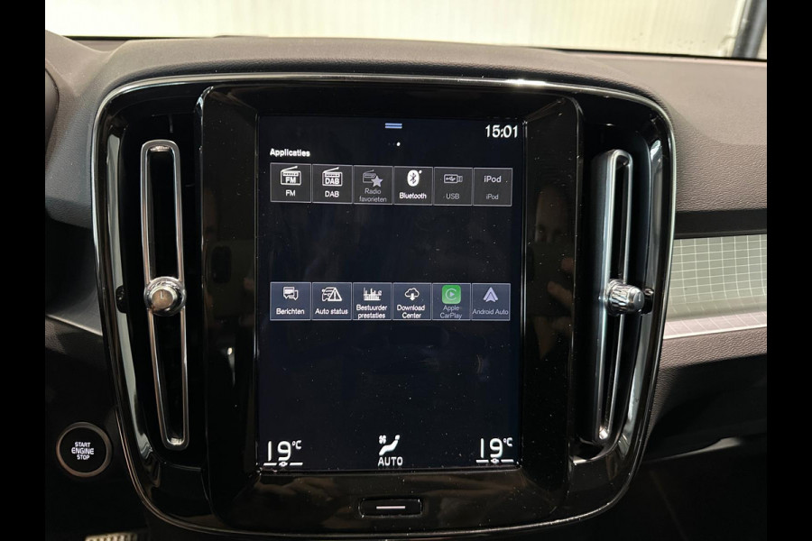 Volvo XC40 T4 Aut. Plug-In Hybrid Inscription Panoramadak 211pk