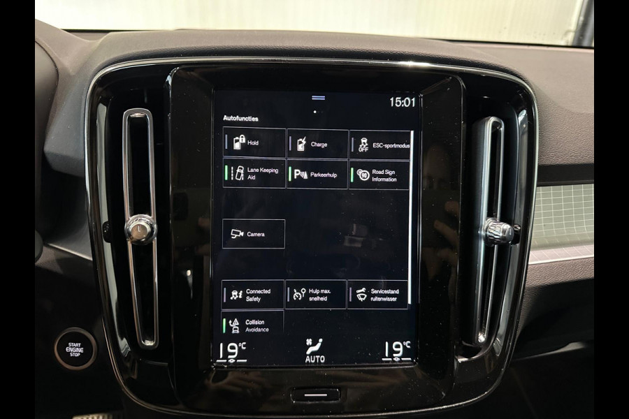 Volvo XC40 T4 Aut. Plug-In Hybrid Inscription Panoramadak 211pk