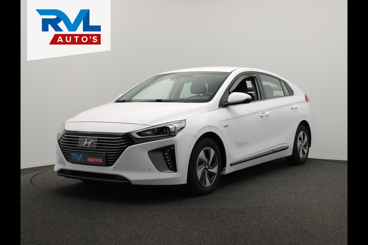 Hyundai IONIQ 1.6 GDi i-Motion Navigatie Adaptieve/Cruise Apple/Carplay Hyundai IONIQ 1.6 GDi i-Motion Navigatie Adaptieve/Cruise Apple/Carplay