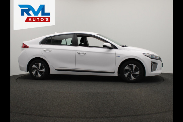 Hyundai IONIQ 1.6 GDi i-Motion Navigatie Adaptieve/Cruise Apple/Carplay