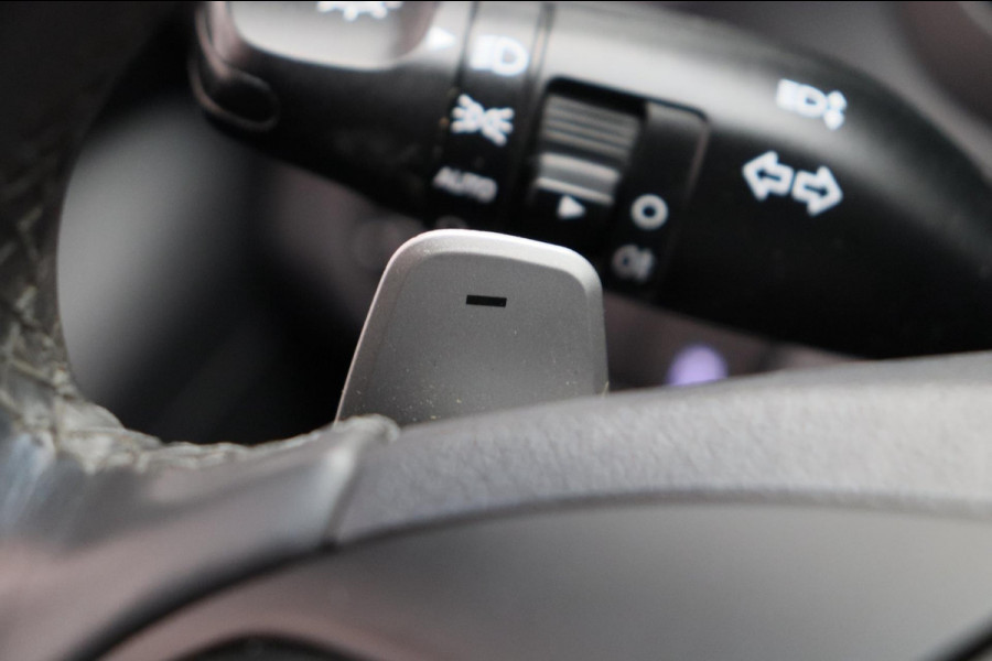 Hyundai IONIQ 1.6 GDi i-Motion Navigatie Adaptieve/Cruise Apple/Carplay