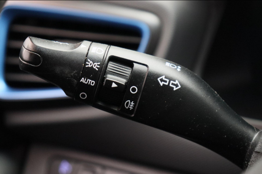 Hyundai IONIQ 1.6 GDi i-Motion Navigatie Adaptieve/Cruise Apple/Carplay