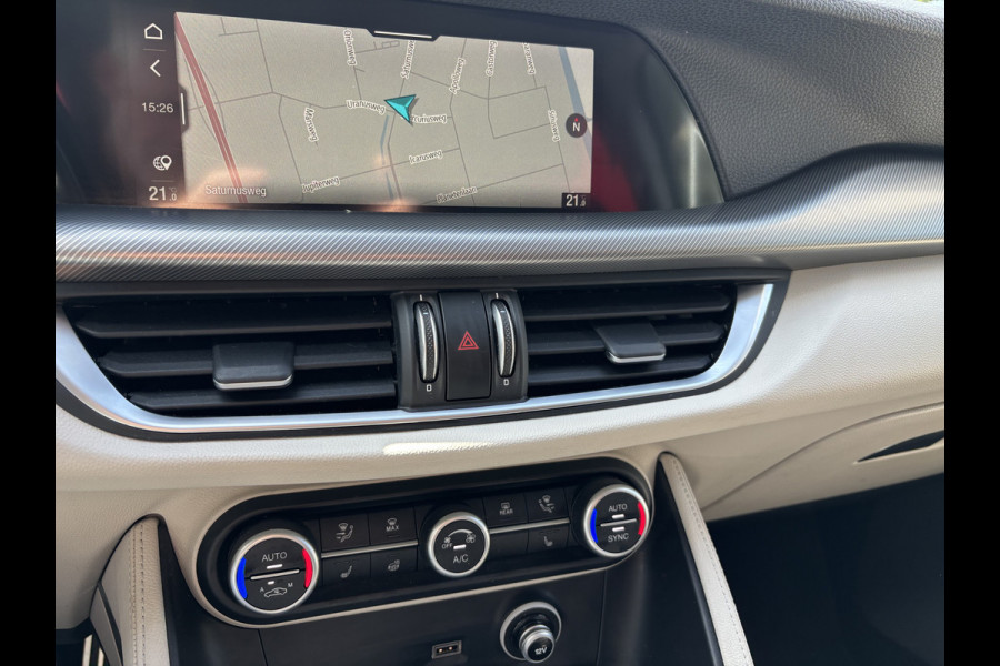 Alfa Romeo Stelvio 2.0 T AWD Sprint | Stoel/stuurwielverwarming | Harman Kardon