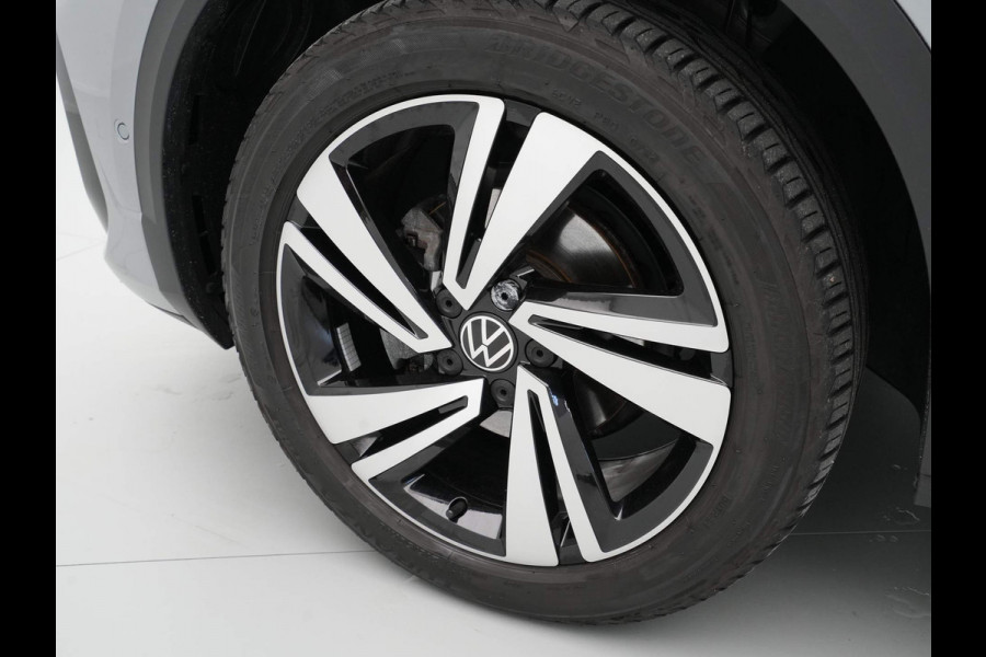 Volkswagen T-Roc 1.5 TSI 150pk DSG R-Line Navi via App Pdc Clima Led 83