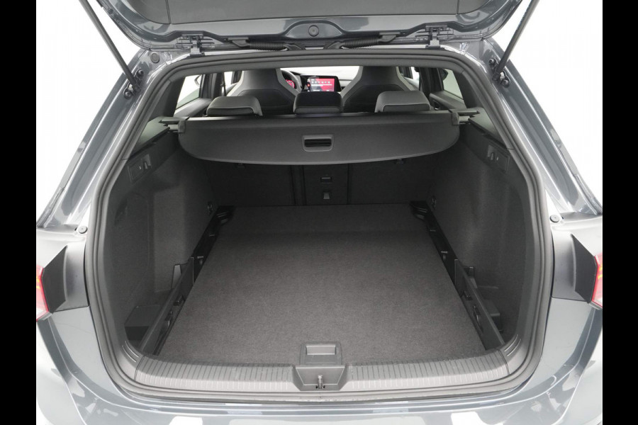 Volkswagen GOLF Variant 1.5 eTSI 130pk DSG R-Line Navigatie Pdc Clima Acc 100