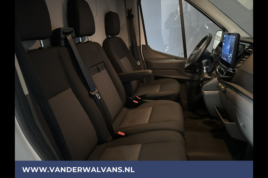 Ford Transit 2.0 TDCI 131pk L4H3 Jumbo Euro6 Airco | Camera | Navigatie | Cruisecontrol | Parkeersensoren | Apple Carplay Android Auto, Bijrijdersbank, 2800kg trekvermogen