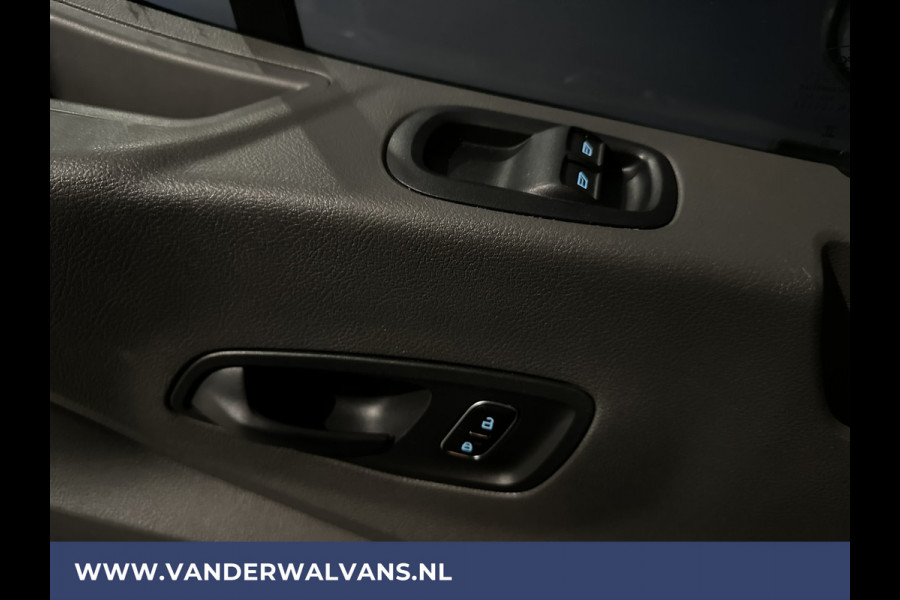 Ford Transit 2.0 TDCI 131pk L4H3 Jumbo Euro6 Airco | Camera | Navigatie | Cruisecontrol | Parkeersensoren | Apple Carplay Android Auto, Bijrijdersbank, 2800kg trekvermogen