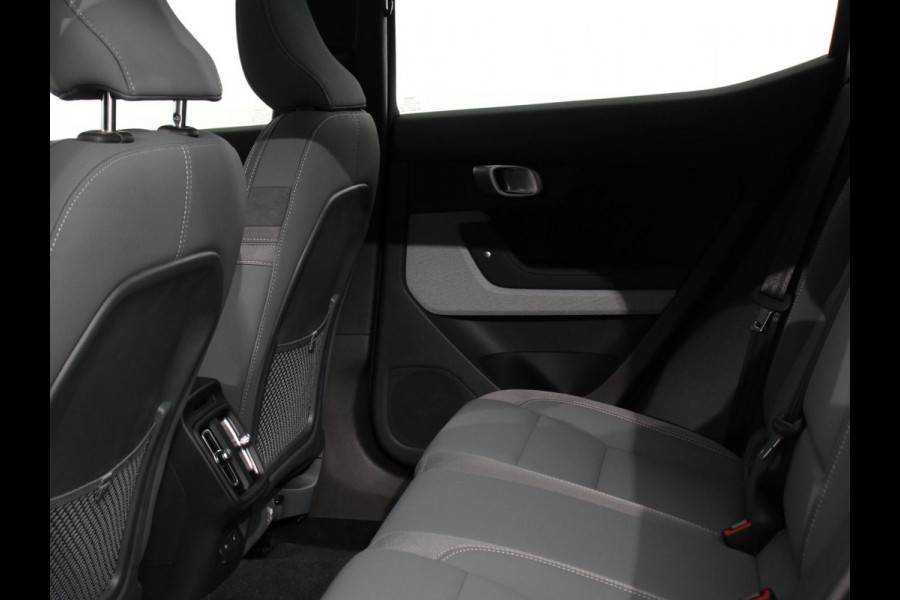 Polestar 2 Long Range Single Motor 78 kWh Climate control Cruise control Panoramadak Parkeersensoren + Camera Voorstoelen verwarmd Apple Carplay/ Android Auto