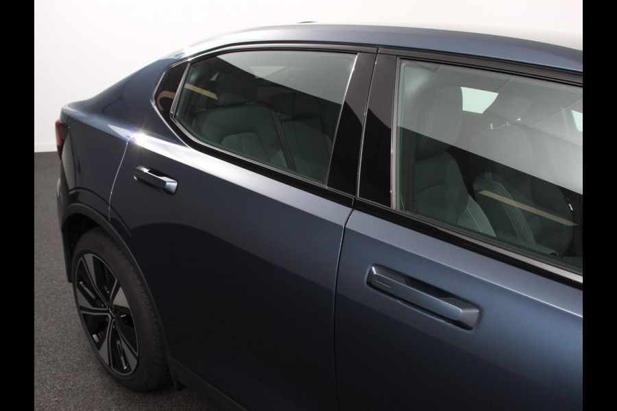 Polestar 2 Long Range Single Motor 78 kWh Climate control Cruise control Panoramadak Parkeersensoren + Camera Voorstoelen verwarmd Apple Carplay/ Android Auto