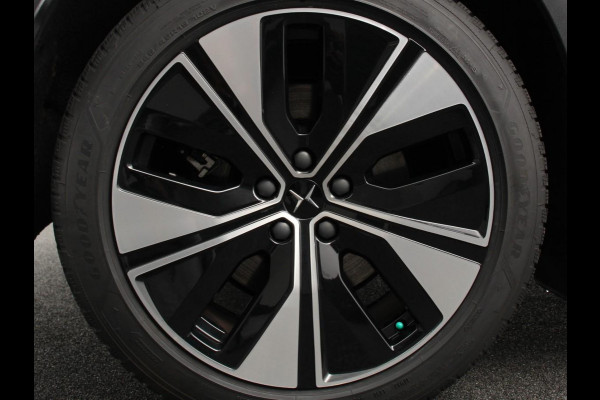 Polestar 2 Long Range Single Motor 78 kWh Climate control Cruise control Panoramadak Parkeersensoren + Camera Voorstoelen verwarmd Apple Carplay/ Android Auto