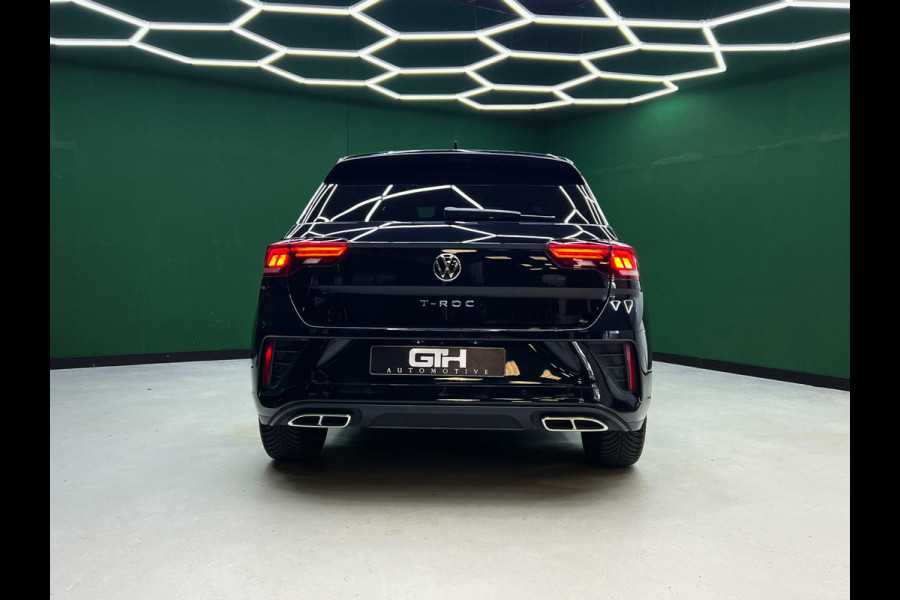 Volkswagen T-Roc 1.5 TSI R-Line Camera | IQ Drive | Massage