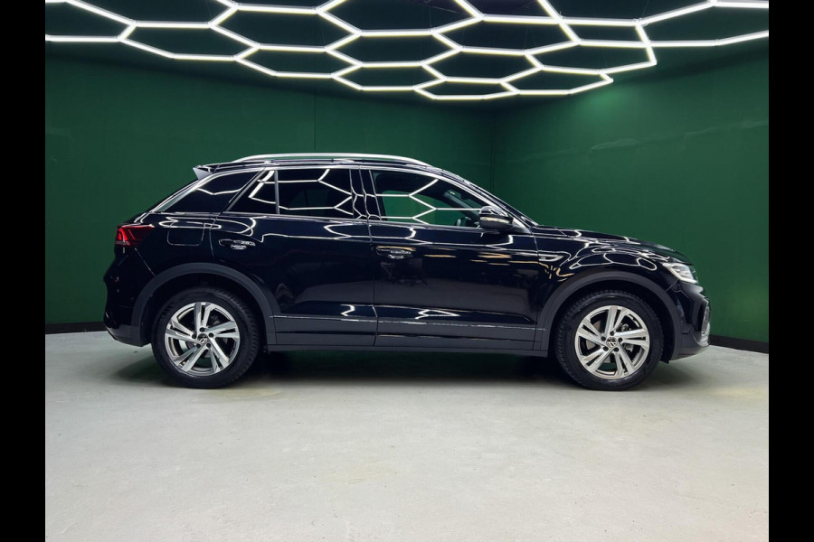 Volkswagen T-Roc 1.5 TSI R-Line Camera | IQ Drive | Massage