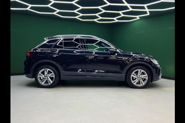 Volkswagen T-Roc 1.5 TSI R-Line Camera | IQ Drive | Massage
