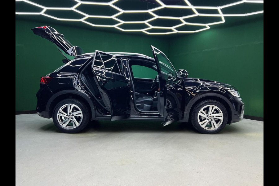 Volkswagen T-Roc 1.5 TSI R-Line Camera | IQ Drive | Massage