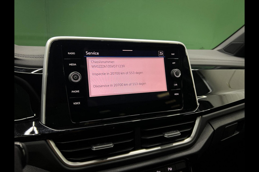 Volkswagen T-Roc 1.5 TSI R-Line Camera | IQ Drive | Massage
