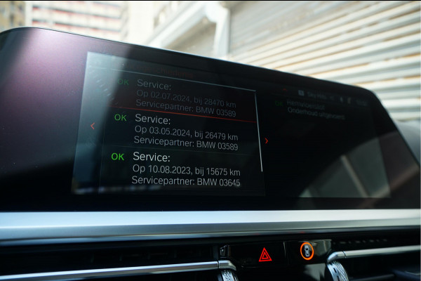 BMW 4 Serie Coupé M440i xDrive High Executive | M-SPORT | SAN REMO GRUN | Panoramadak | Harman Kardon | Head Up Display | Adaptieve demping | APPLE CarPlay | 360 graden Camera