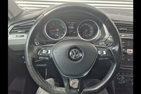 Volkswagen Tiguan 1.5 TSI Life Automaat,applecarplay/android/navigatie,cruise,stoelverwarming,parkeersensoren,trekhaak,