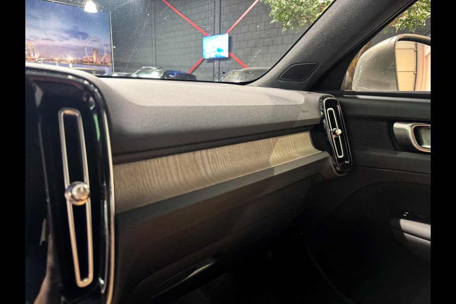 Volvo XC40 1.5 T3 Inscription Memory|Panorama|360camera|BLIS|