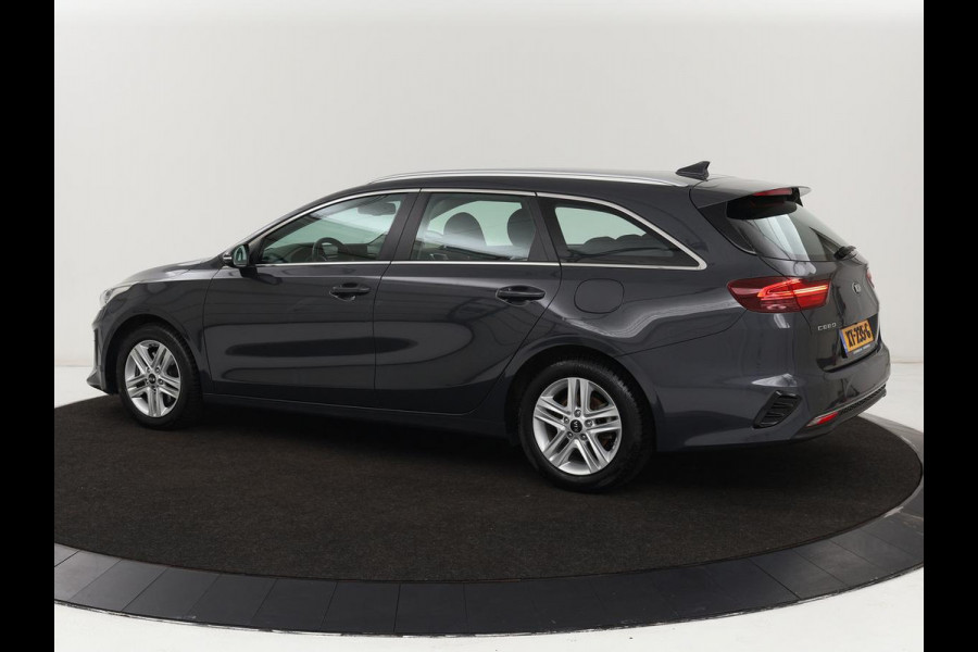 Kia Ceed 1.0 T-GDi DynamicLine | Camera | Carplay | Navigatie | Climate control | Cruise control | Parkeerhulp | Bluetooth | DAB
