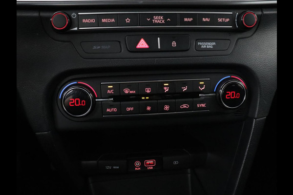 Kia Ceed 1.0 T-GDi DynamicLine | Camera | Carplay | Navigatie | Climate control | Cruise control | Parkeerhulp | Bluetooth | DAB