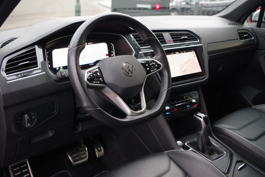 Volkswagen Tiguan 1.4 TSI eHybrid 245 PK R-Line BNS+ PHEV, Leder, Panoramadak, Groot-Navigatie, 360 Camera