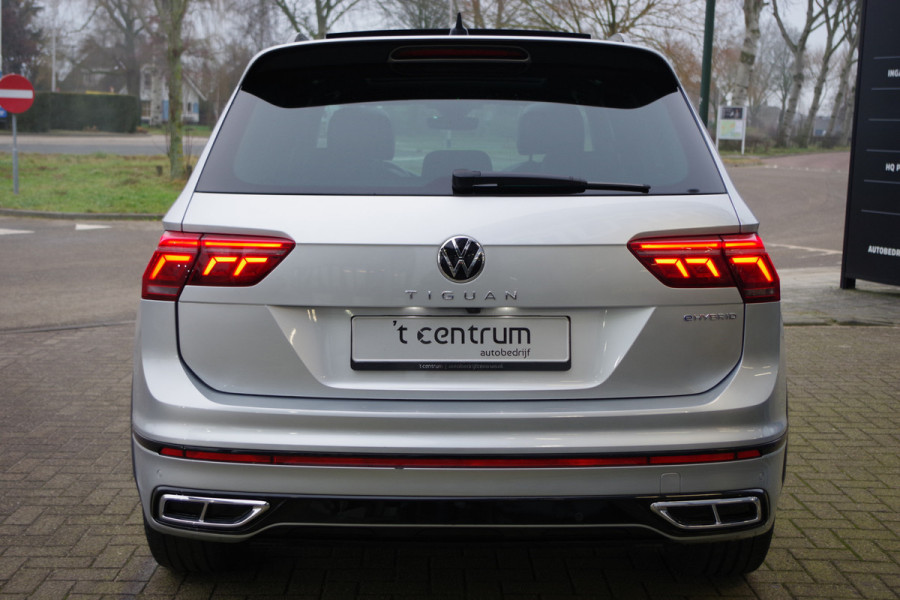 Volkswagen Tiguan 1.4 TSI eHybrid 245 PK R-Line BNS+ PHEV, Leder, Panoramadak, Groot-Navigatie, 360 Camera
