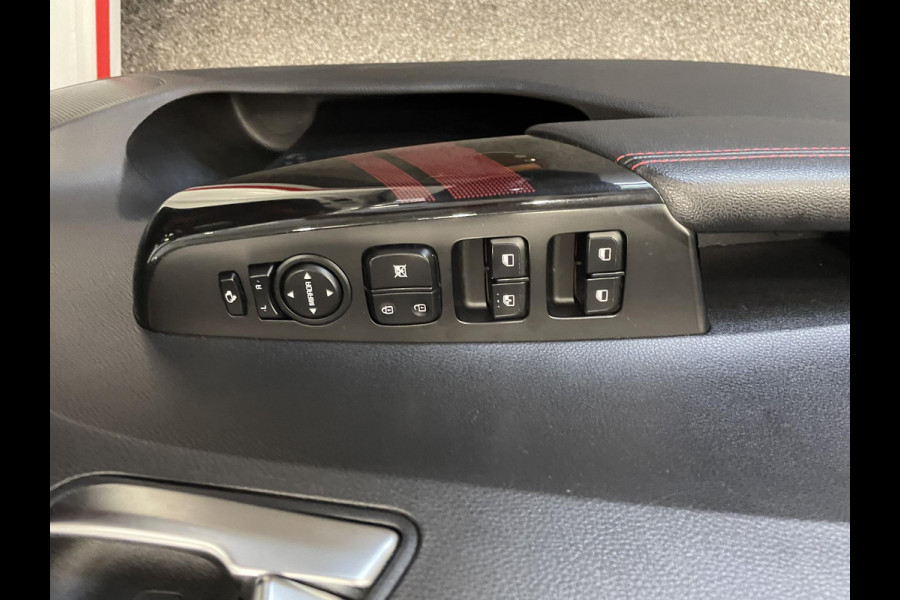Kia Picanto 1.0 MPi GT-Line Navigatie Apple Carplay/Android Auto Camera Climate Control Leder Lichtmetalen velgen Getinte ramen