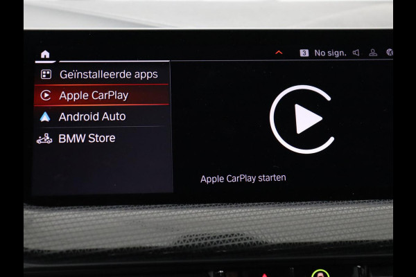 BMW 1-serie 118i M Sport | Trekhaak | Carplay | Navigatie | Sportstoelen | Half leder | Full LED | Climate control | Parkeerhulp