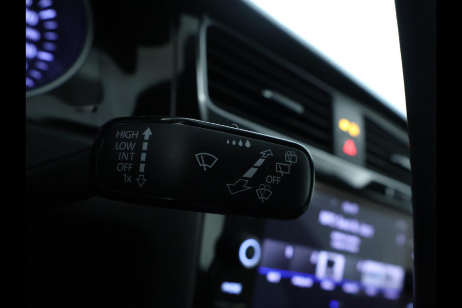 Volkswagen Golf 1.4 TSI PHEV GTE 204 PK | CarPlay | Camera