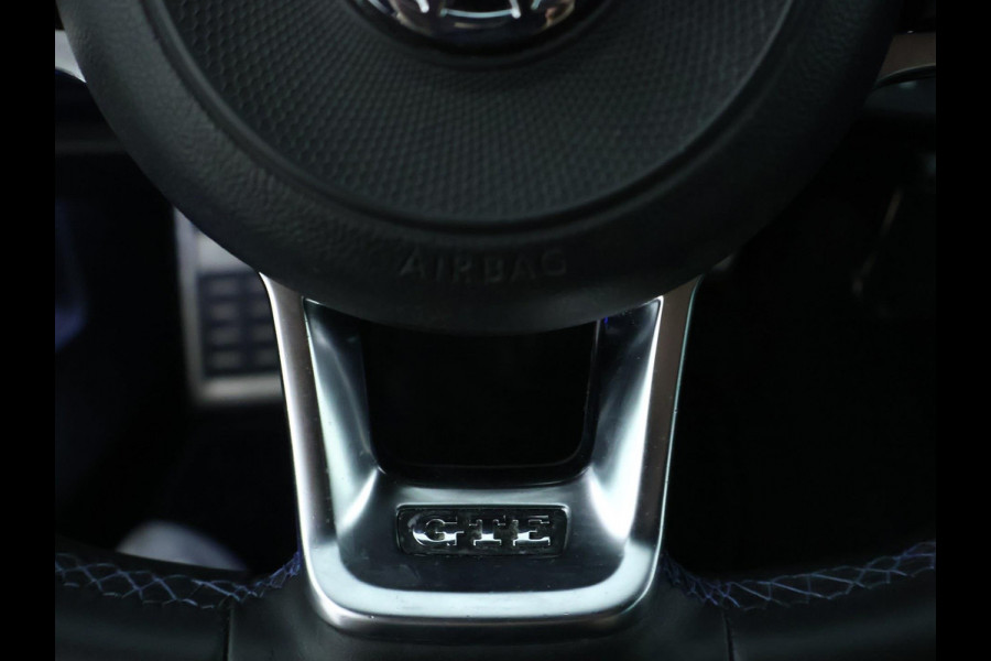 Volkswagen Golf 1.4 TSI PHEV GTE 204 PK | CarPlay | Camera