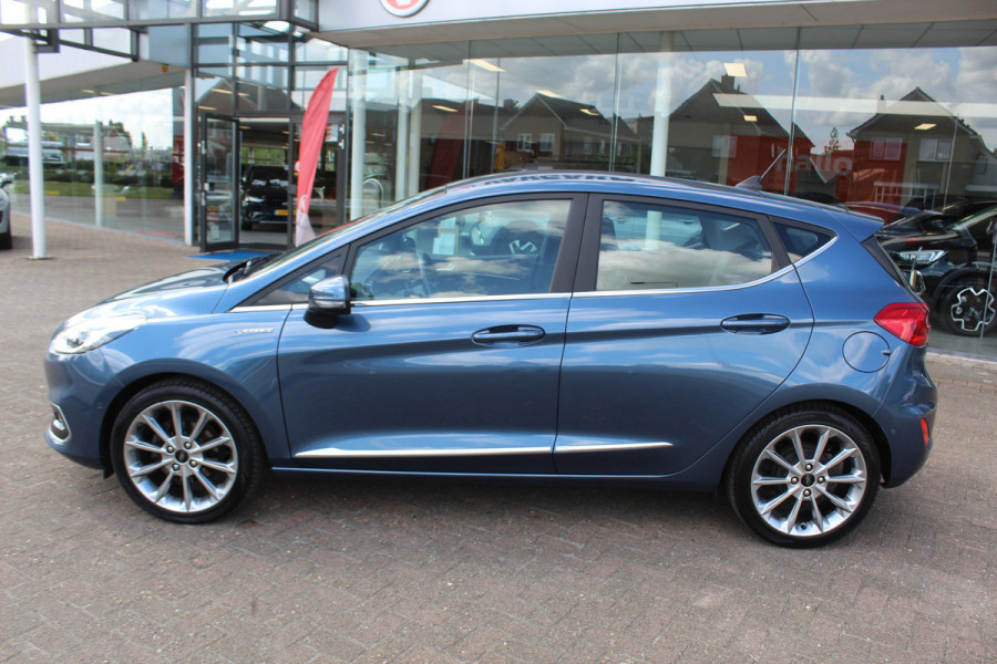 Ford Fiesta 1.0 EcoBoost Vignale , 100pk , 5 deurs 62115km NAP Climate control , Winter pack , Trekhaak , Bluetooth