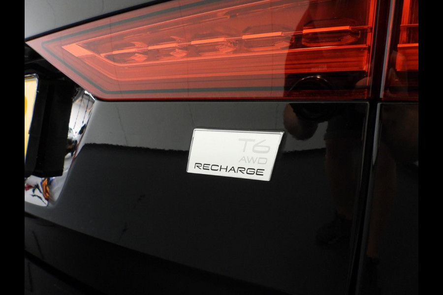 Volvo V60 2.0 T6 Recharge AWD Core Plug-in NAVI/LED/18''LMV/CLIMA