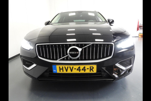 Volvo V60 2.0 T6 Recharge AWD Core Plug-in NAVI/LED/18''LMV/CLIMA
