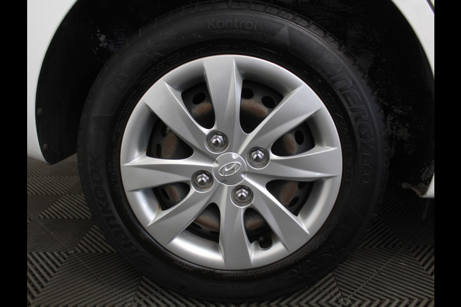 Hyundai i10 1.0i i-Motion AIRCO | CV | ELRM | STB | ISOFIX | MP3