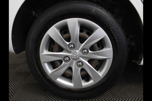 Hyundai i10 1.0i i-Motion AIRCO | CV | ELRM | STB | ISOFIX | MP3