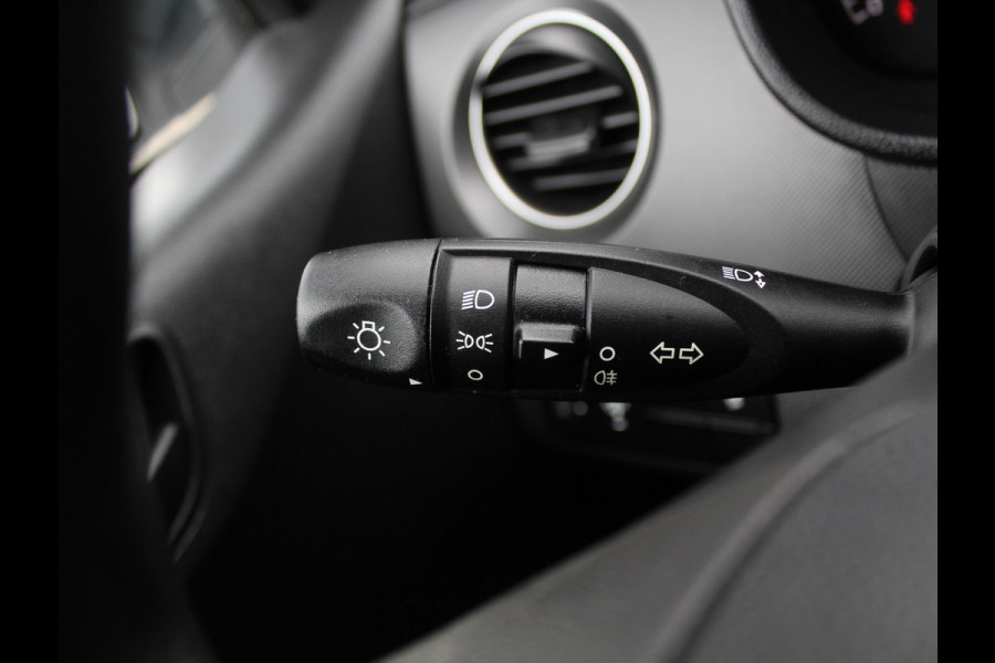 Hyundai i10 1.0i i-Motion AIRCO | CV | ELRM | STB | ISOFIX | MP3
