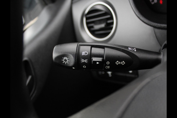 Hyundai i10 1.0i i-Motion AIRCO | CV | ELRM | STB | ISOFIX | MP3