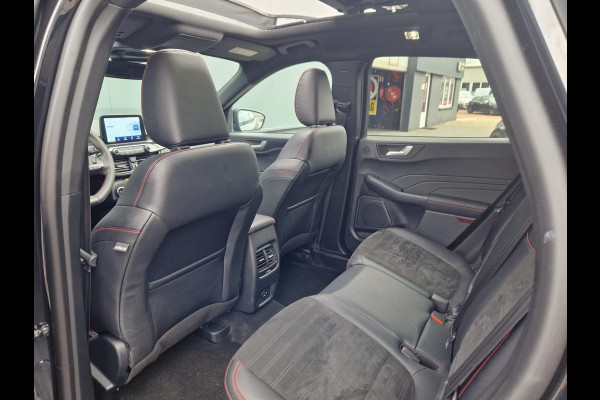 Ford Kuga 2.5 PHEV ST-Line /Panoramadak /Led /Trekhaak