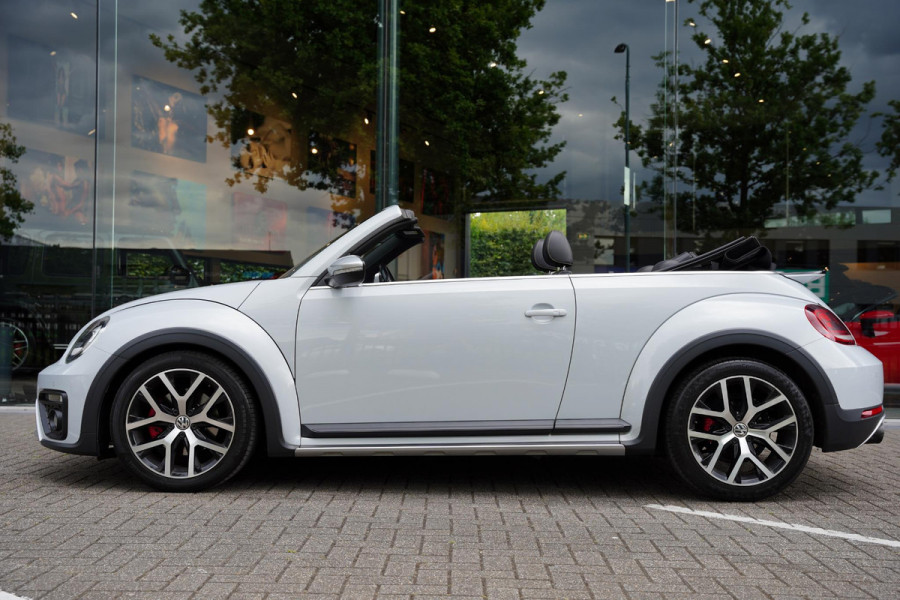 Volkswagen Beetle Cabriolet 2.0 TSI Dune NL-Auto 66 D.Km