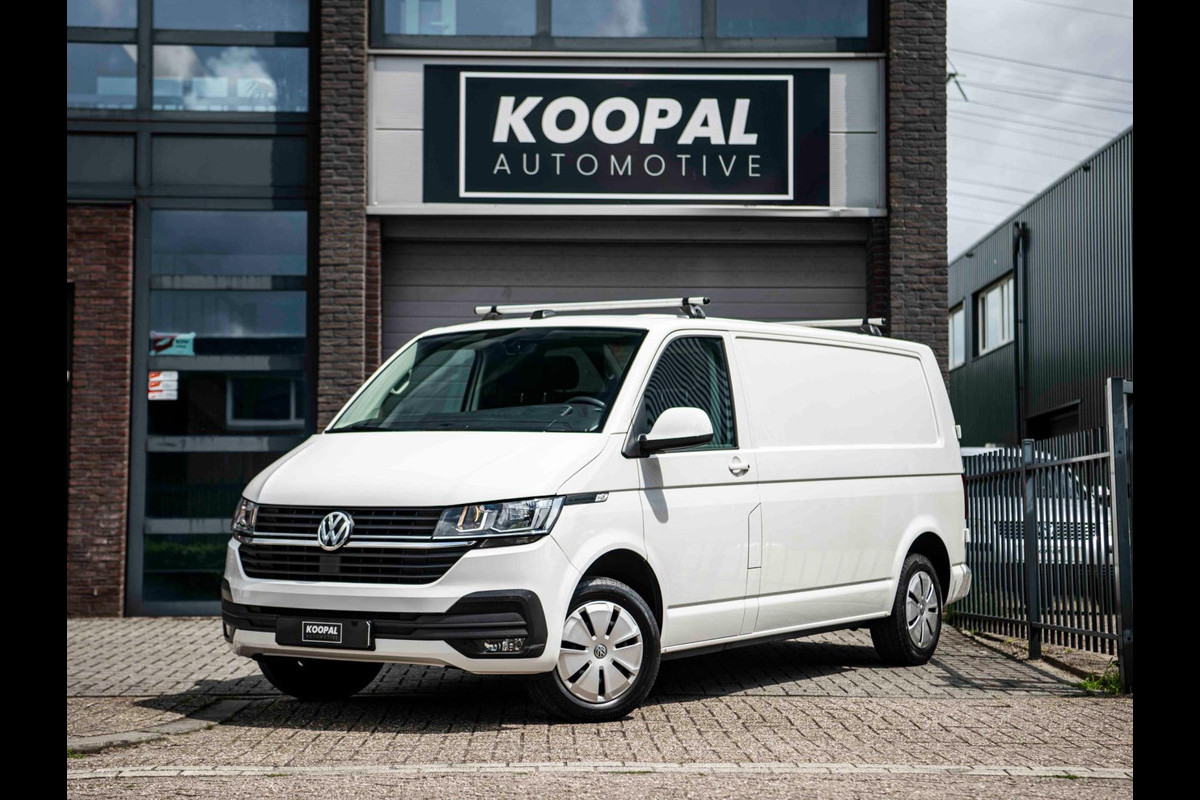 Volkswagen Transporter 2.0 TDI L2H1 | Trekhaak | Cruise | Carplay | Navi Volkswagen Transporter 2.0 TDI L2H1 | Trekhaak | Cruise | Carplay | Navi