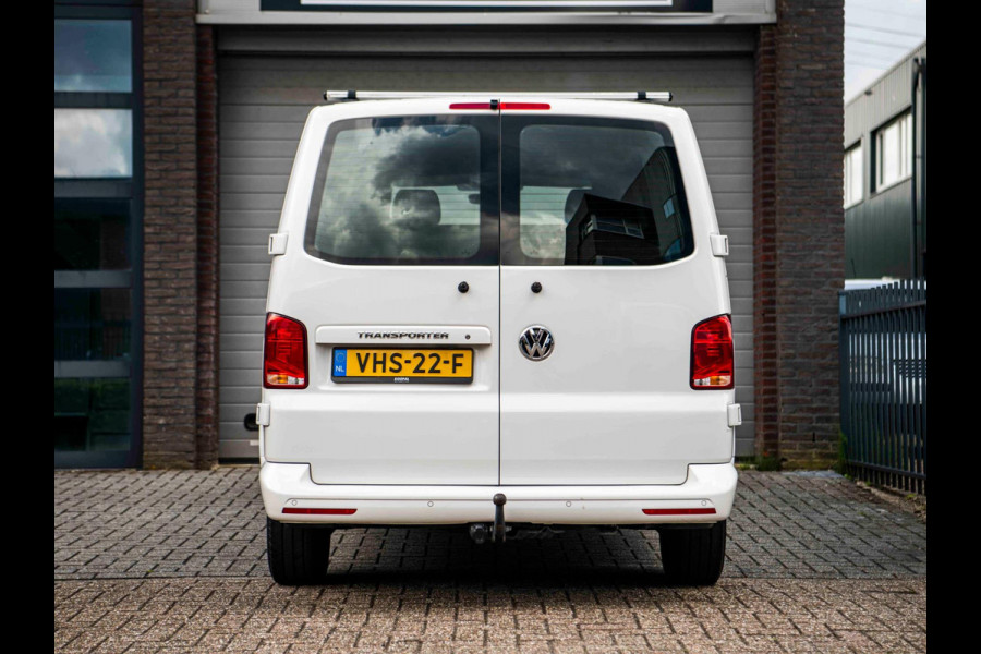 Volkswagen Transporter 2.0 TDI L2H1 | Trekhaak | Cruise | Carplay | Navi
