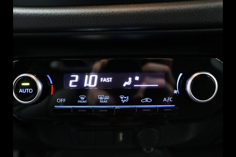 Toyota Aygo X 1.0 VVT-i MT first Adapt. Cruise | Camera | Climate | Carplay | 17" Velgen
