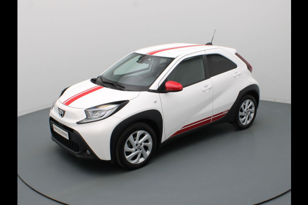 Toyota Aygo X 1.0 VVT-i MT first Adapt. Cruise | Camera | Climate | Carplay | 17" Velgen