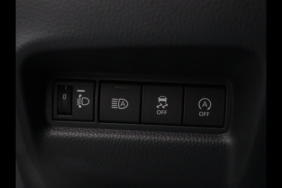 Toyota Aygo X 1.0 VVT-i MT first Adapt. Cruise | Camera | Climate | Carplay | 17" Velgen
