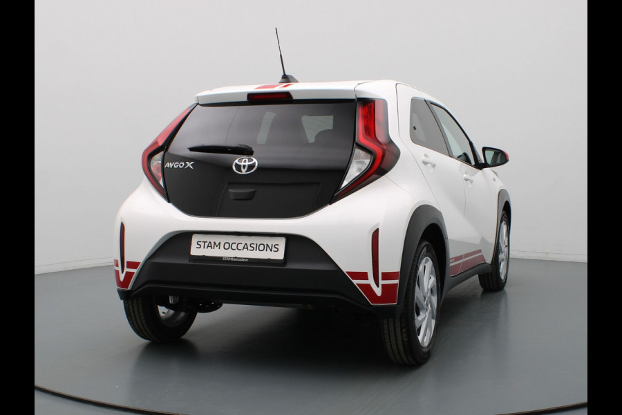 Toyota Aygo X 1.0 VVT-i MT first Adapt. Cruise | Camera | Climate | Carplay | 17" Velgen
