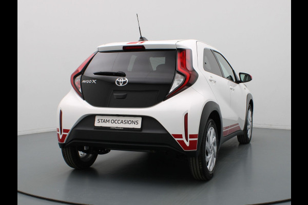Toyota Aygo X 1.0 VVT-i MT first Adapt. Cruise | Camera | Climate | Carplay | 17" Velgen